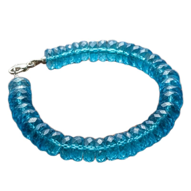 Bracelet topaze bleue naturelle fini les bijoux ternes avec ce modèle fait main