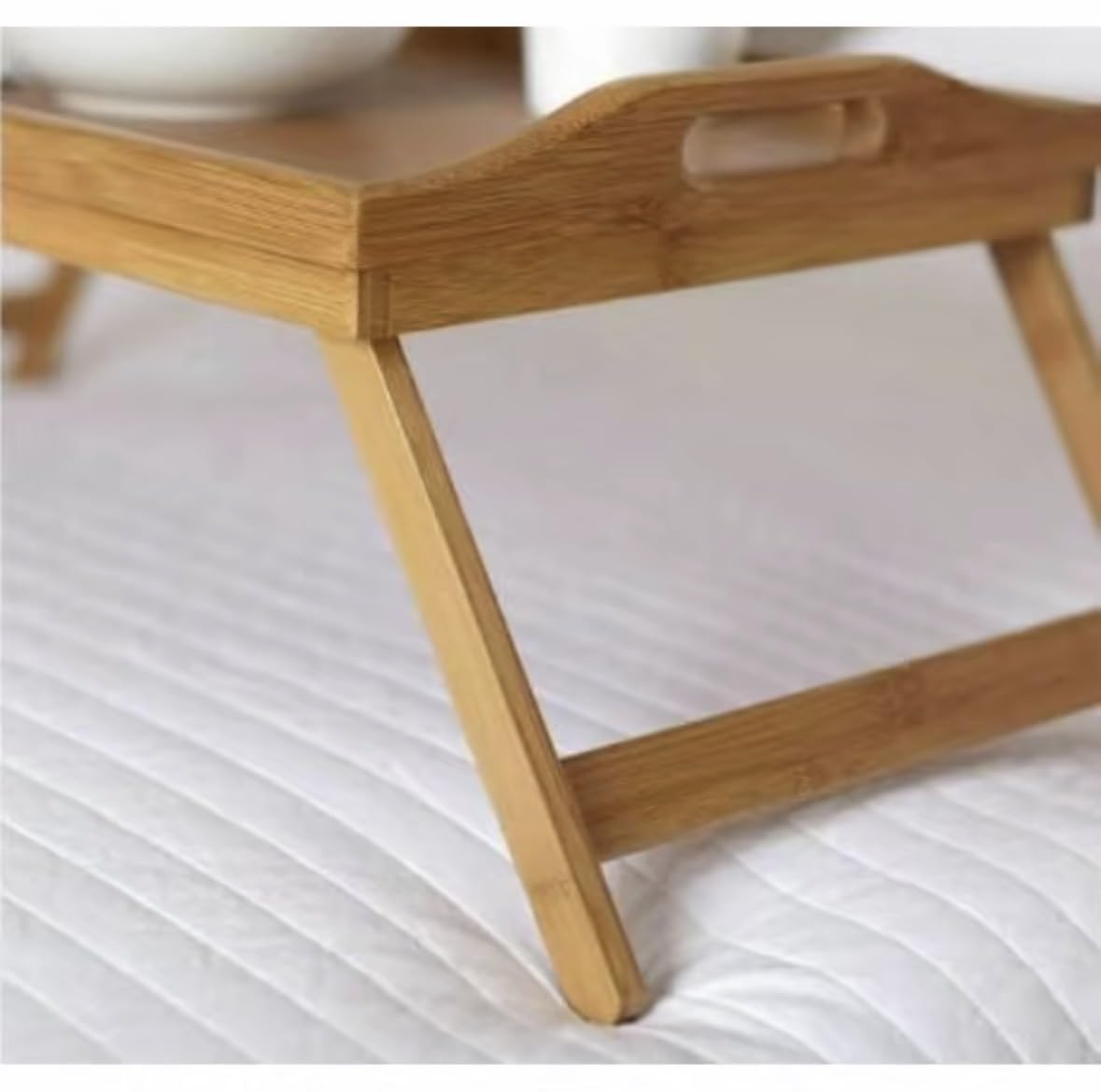 Tavolino per Letto Pieghevole, Vassoio da Letto in Bambù 100% con Bordi Rialzati - Vassoio Colazione a Letto, Tavolo da Letto e Poggia PC. Dimensione 50x30x25