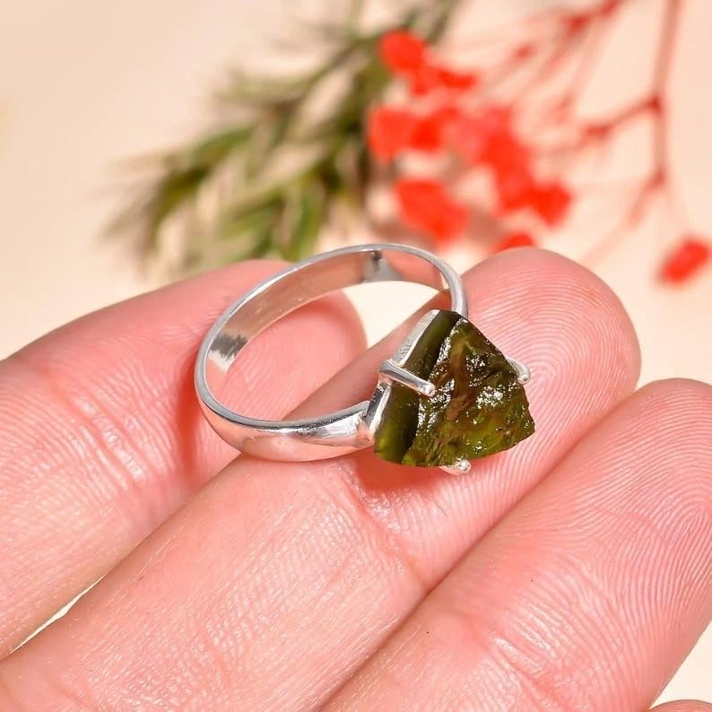 Natural Moldavite Rough Prong Ring for Women – Authentic Czech Gemstone – 925 Sterling Silver Handmade Jewelry – Unique Raw Crystal Engagement Ring – Boho Healing Statement Ring Gift3