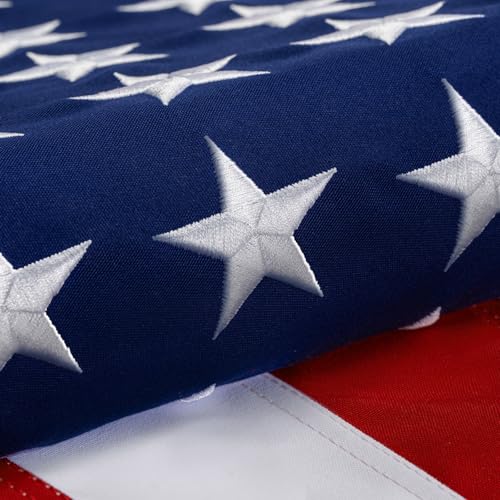 Drapeau américain en coton ultra durable pour extérieur – 0,9 x 1,5 m – Tissu indéchirable – Étoiles brodées – Œillets en laiton – Parfait pour...