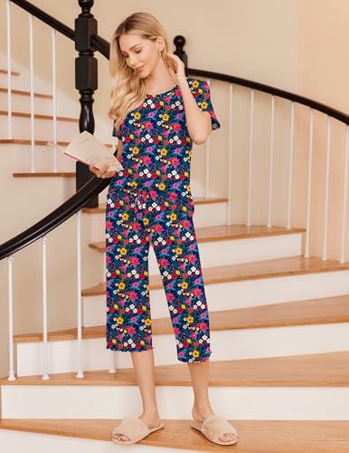 Image of Ekouaer 2 Pack: Women's Pajamas Set Short Sleeve Sleepwear Capri Pants Pjs Soft Loungewear with Pockets