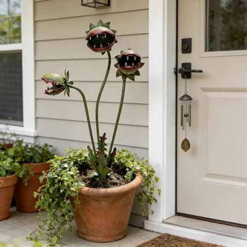 Lightshyer Whimsical Metal Carnivorous Plant Garden Stake Upgraded 25-Inch Large Venus Flytrap Monster Plant Sculpture Unique Quirky Garden Decor Durable Yard Art for Lawn Patio & Flower Beds