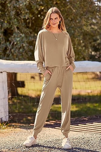 Image of PRETTYGARDEN Women's Fashion Outfits 2 Piece Sweatsuit Solid Color Long Sleeve Pullover Long Pants
