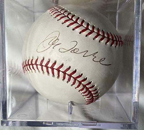 Joe Torre Signed Autograph Official Omlb Baseball - Very Rare Ny Yankees Coa - Autographed Baseballs