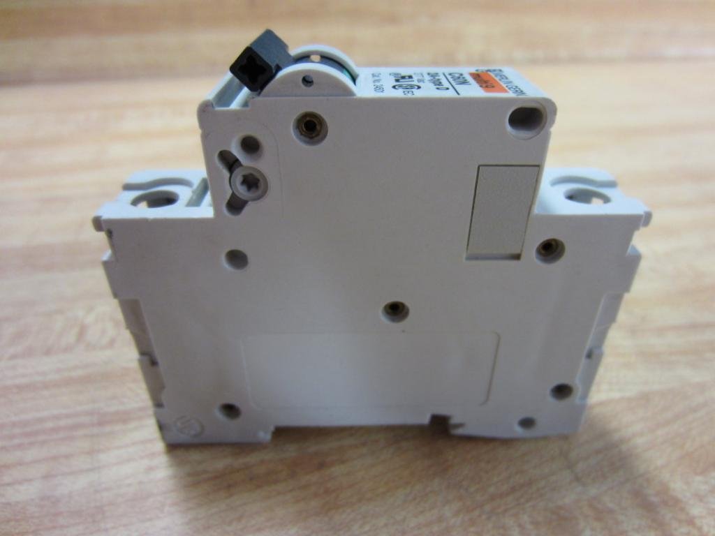 Square D 24501 Merlin Gerin Breaker 2A MG24501 Schneider