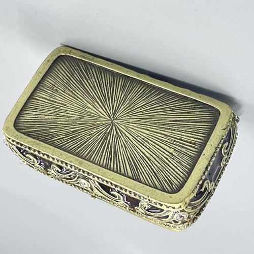 Compartiments pour bracelets et bijoux fantaisie dans une boîte de rangement sécurisée