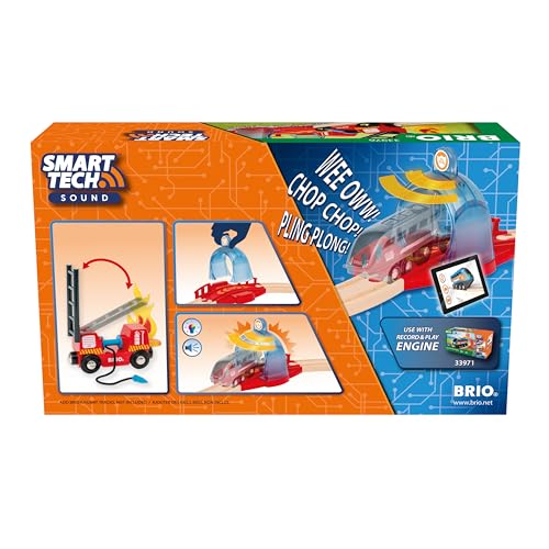 BRIO World 33976 Smart Tech Sound Feuerwehreinsatz - Zubehör für die BRIO Holzeisenbahn - Interaktives Spielzeug empfohlen ab 3 Jahren