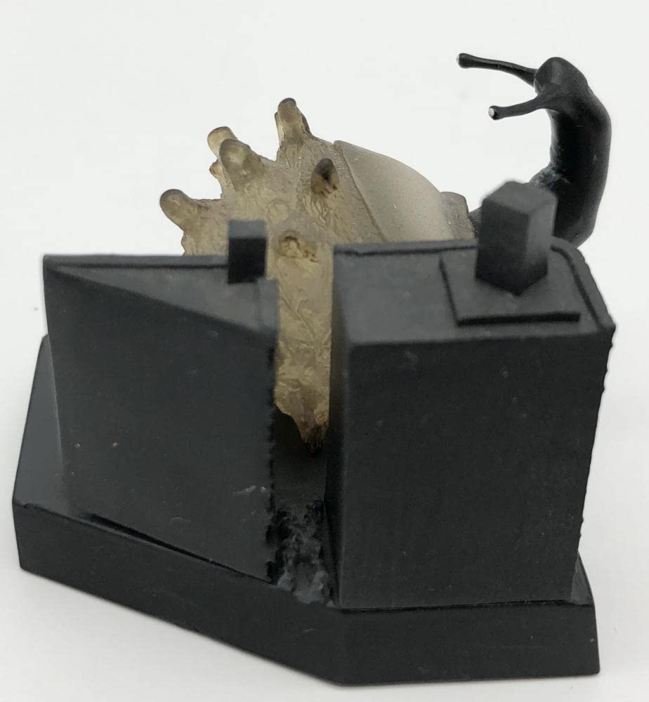 ウルトラ怪獣名鑑 【ゴーガの像】(カラーver.&モノクロver.)シークレット ウルトラ怪獣名鑑 【ゴーガの像】(カラーver.&モノクロver