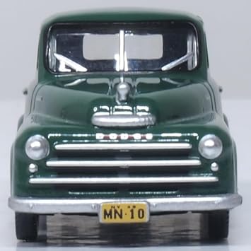 Oxford Diecast 1948 B-1B Pickup Truck Green Railway Express Agency 1/87 (HO) Scale Diecast Model Car 87DP48004