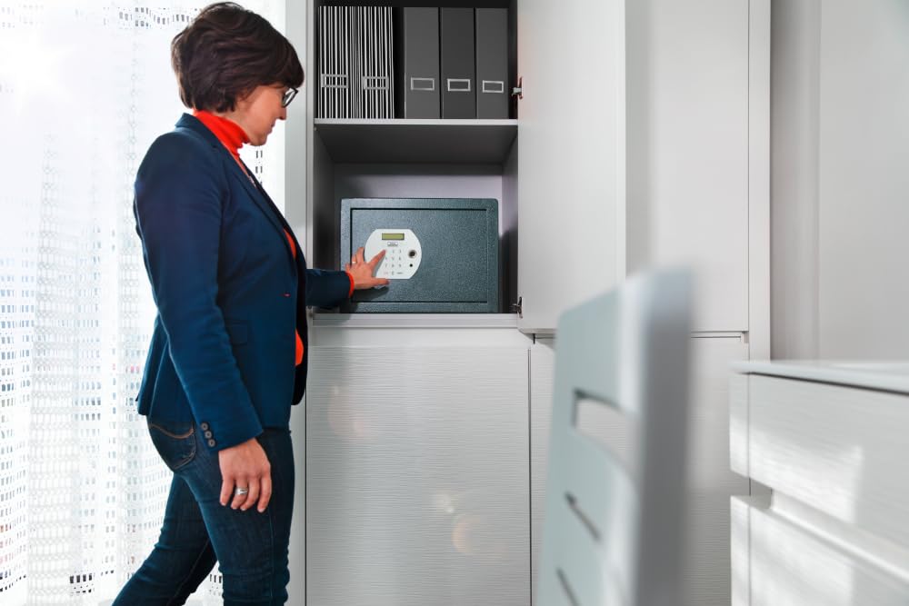 BURG-WÄCHTER Pure-Safe PS 120 E FP - Cassaforte per mobili con serratura elettronica a combinazione e impronte digitali, 20,6 l, 12,8 kg, colore: Antracite