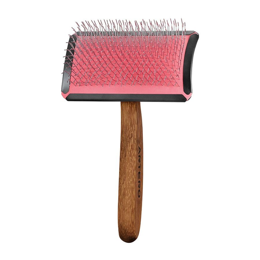 Artero Simba Carda Curva Rosa – Carda Profesional para Perros y Gatos, Desenredado Eficaz y Mayor Volumen del Manto (M)