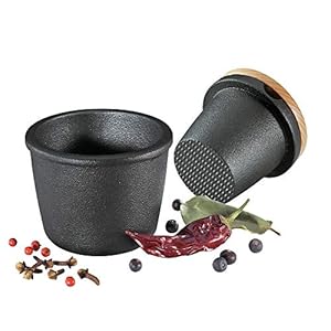 Zassenhaus Cast Iron Spice Grinder Set with Beech Wood Lid, Spice Mill, Herb and Seed Grinder, 3 Inches (Black)
