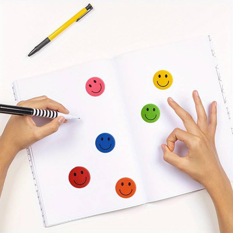 Rollo Pegatinas Emojis caras felices para niños, emoji stickers, 1 Unidad - imagen 3