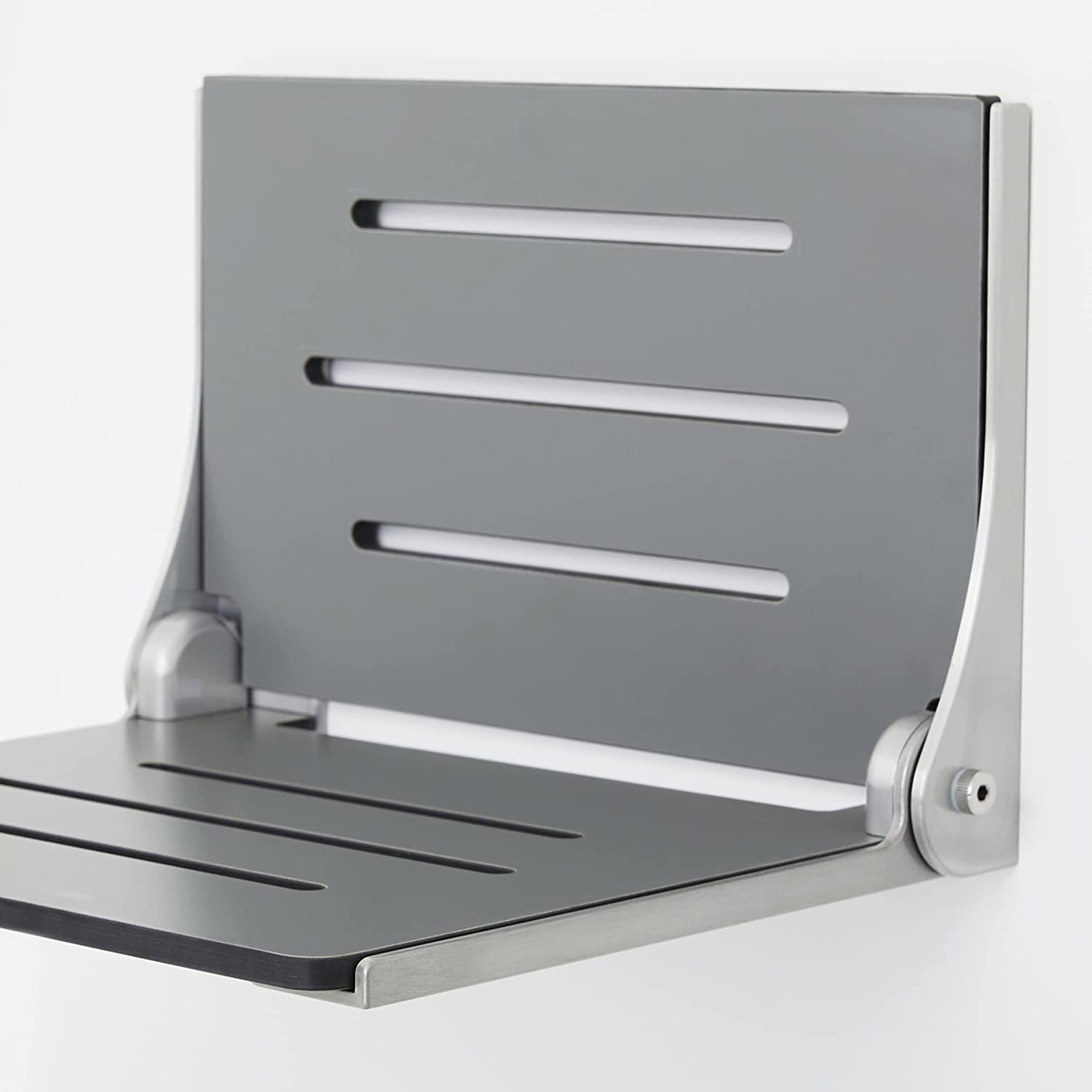 Seachrome Fotelik prysznicowy z funkcją lift-Assist, siedzisko w stylu jarzma, wyściełany blat Naugahyde, uchwyt ścienny, 45 x 40 cm, białe