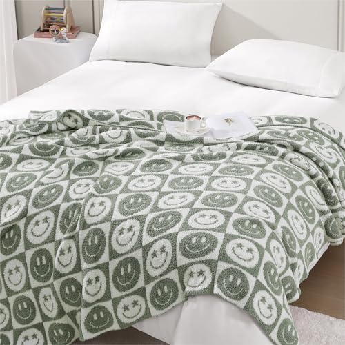 WRENSONGE Checkered Throw Blanket Seagrass Smiling Face Soft Cozy Fluffy Warm Hand Made Throw Blankets for Couch, Sofa, Chair, Bed, Camping, Picnic, Travel Lightweight Bed Blanket - 50"*60" — view 4