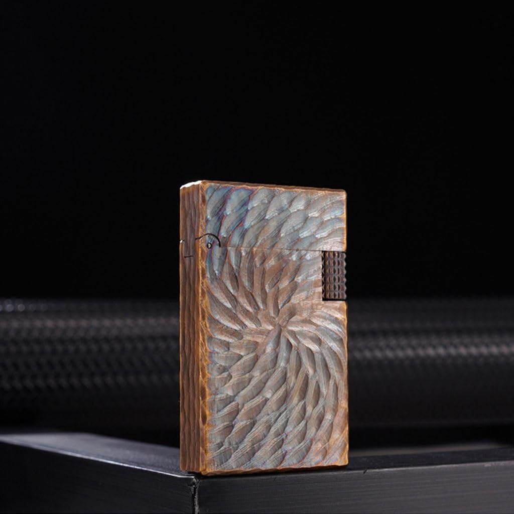 Vintage Brass Dazzle Carved Texture Kerosene Lighter, Old Side Sliding Ignition Handmade Kerosene Old-Fashioned Lighter, Punk Steam