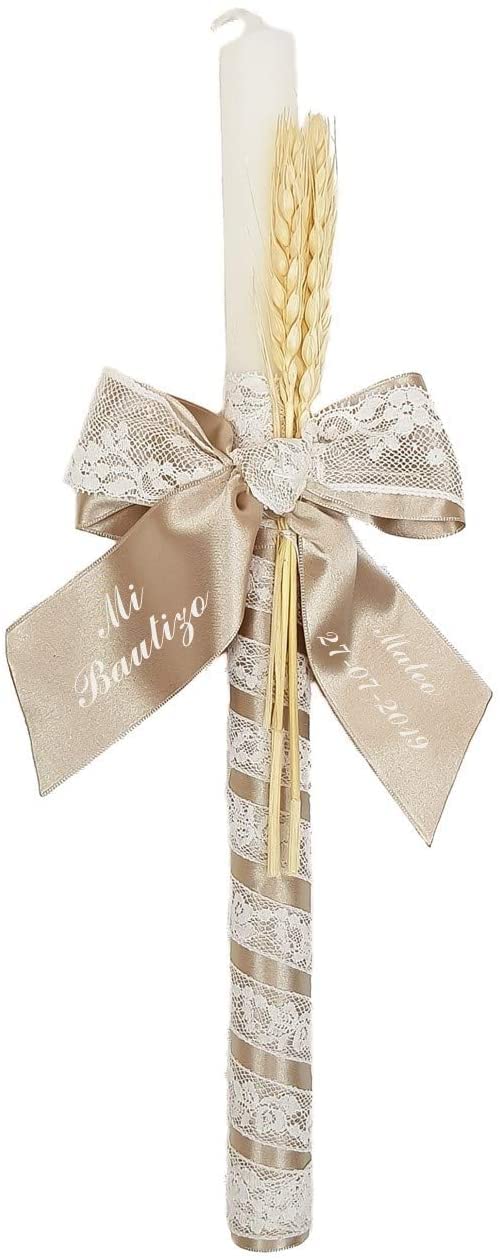 Nenel Kit de lujo Personalizado para Bautizo - Conjunto de Vela, Pañuelo y Concha bordado – Caja de madera grabada con el nombre y fecha del Bautismo - Modelo París (Camel)