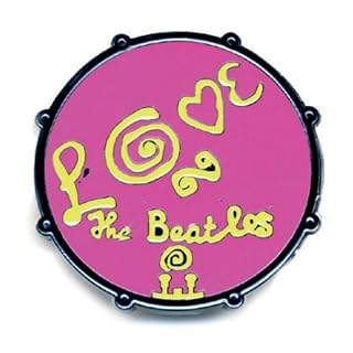 Pink Love Drum Pin Badge - Les Beatles, Paul McCartney, John Lennon, RIngo Starr, George Harrison