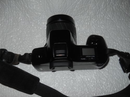 Minolta MAXXUM 5000i 35MM SLR Film camera with AF Lens Kit (Renewed)