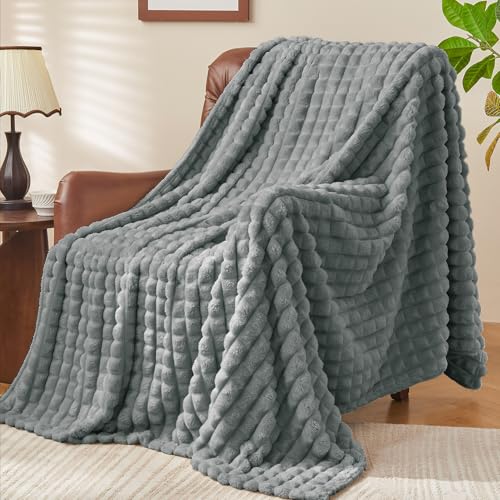 BEDELITE Kuscheldecke Flauschig Decke Klein - weiche Flanell Decken Grau 125x150 für Sofa, Deko Kariert Fleecedecke als Sofaüberwurf für Wohnzimmer, Throw Blanket Wide Use