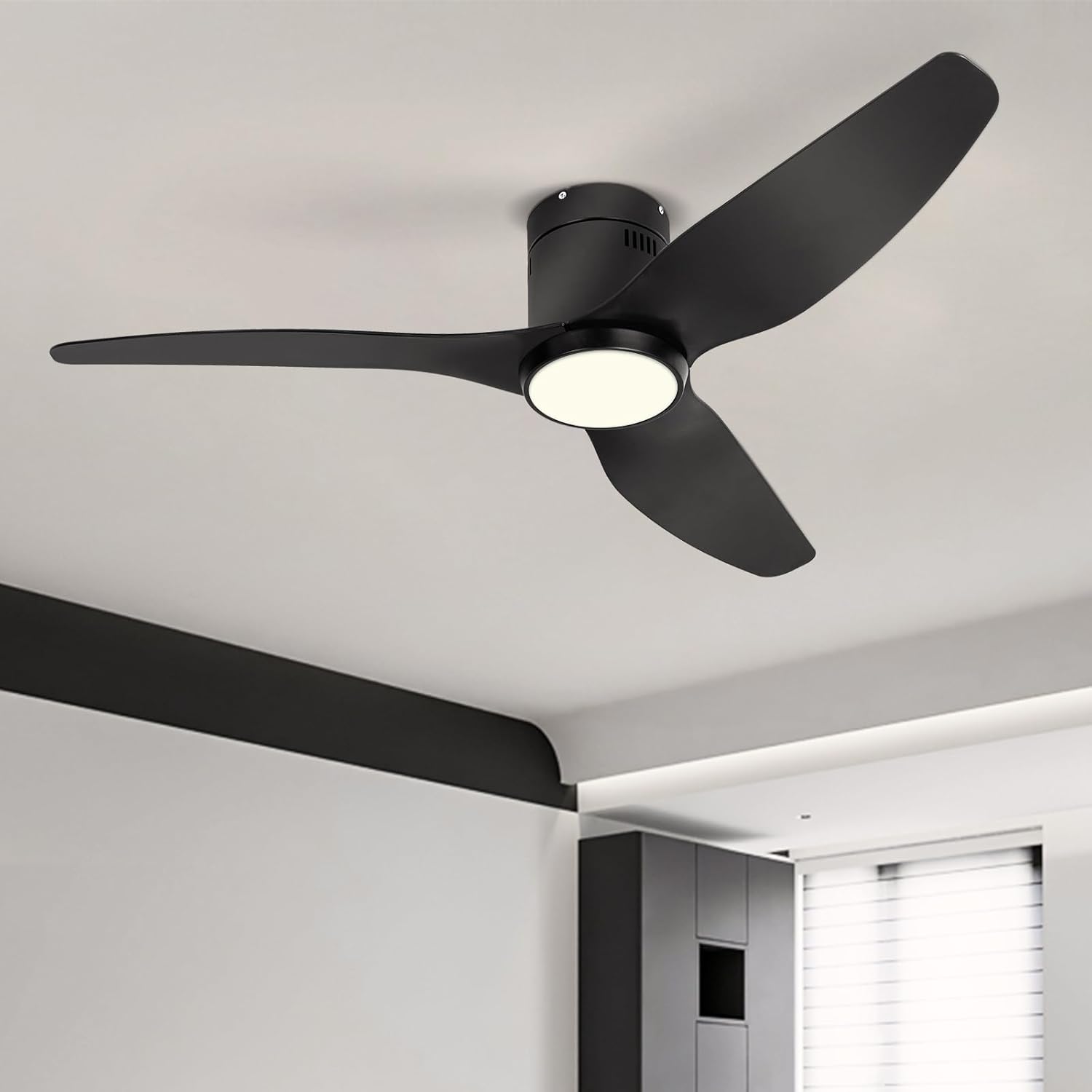 Ceiling Fan with Lights, 52 Inch Black Low Profile Ceiling Fans with Light and Remote, Plastic 3 Blade Reversible Flush Mount Indoor Outdoor Fans for Bedroom, Living Room, Patio, Kitchen