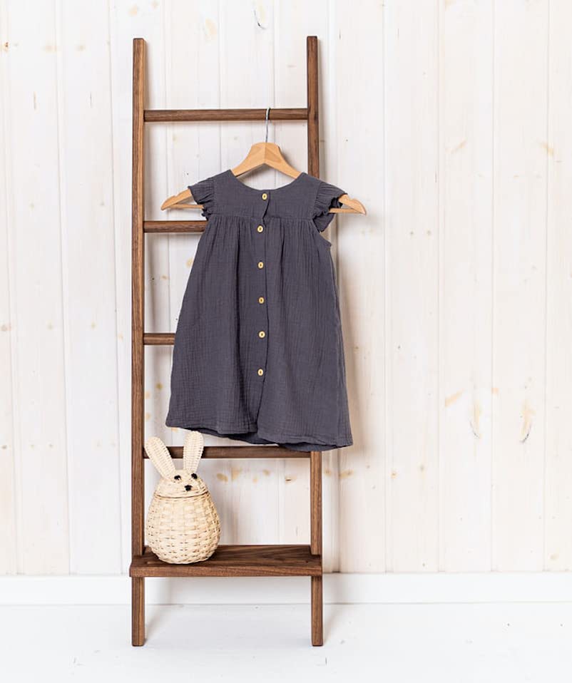 Kleiderleiter DINKY | massiver Nussbaum | 122 x 37 x 5,5 cm | 5 Sprossen | Stabil verleimt & vollständig aufgebaut | Handtuchleiter als Ablage für Bad & Schlafzimmer | Handarbeit aus Deutschland