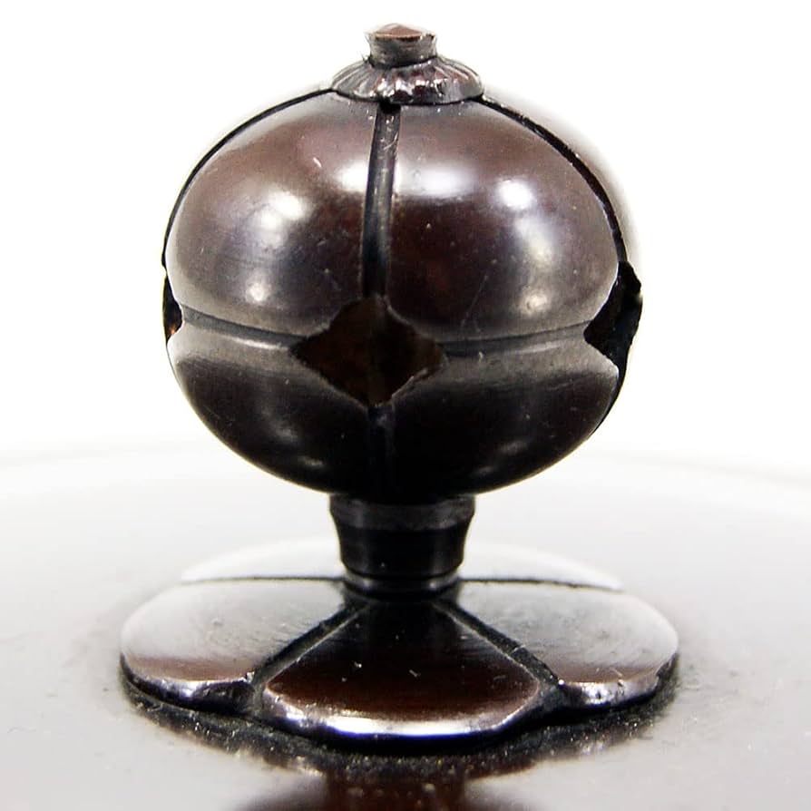 純銀製釜形 霰打出 あられ 籐巻提梁 煎茶道具 純銀製釜形 霰打出 あられ 籐巻提梁 煎茶道具