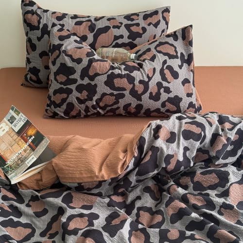 Image of VM VOUGEMARKET Leopard Duvet Cover Set,King(104 inchx90 inch),Muted Grey Leopard