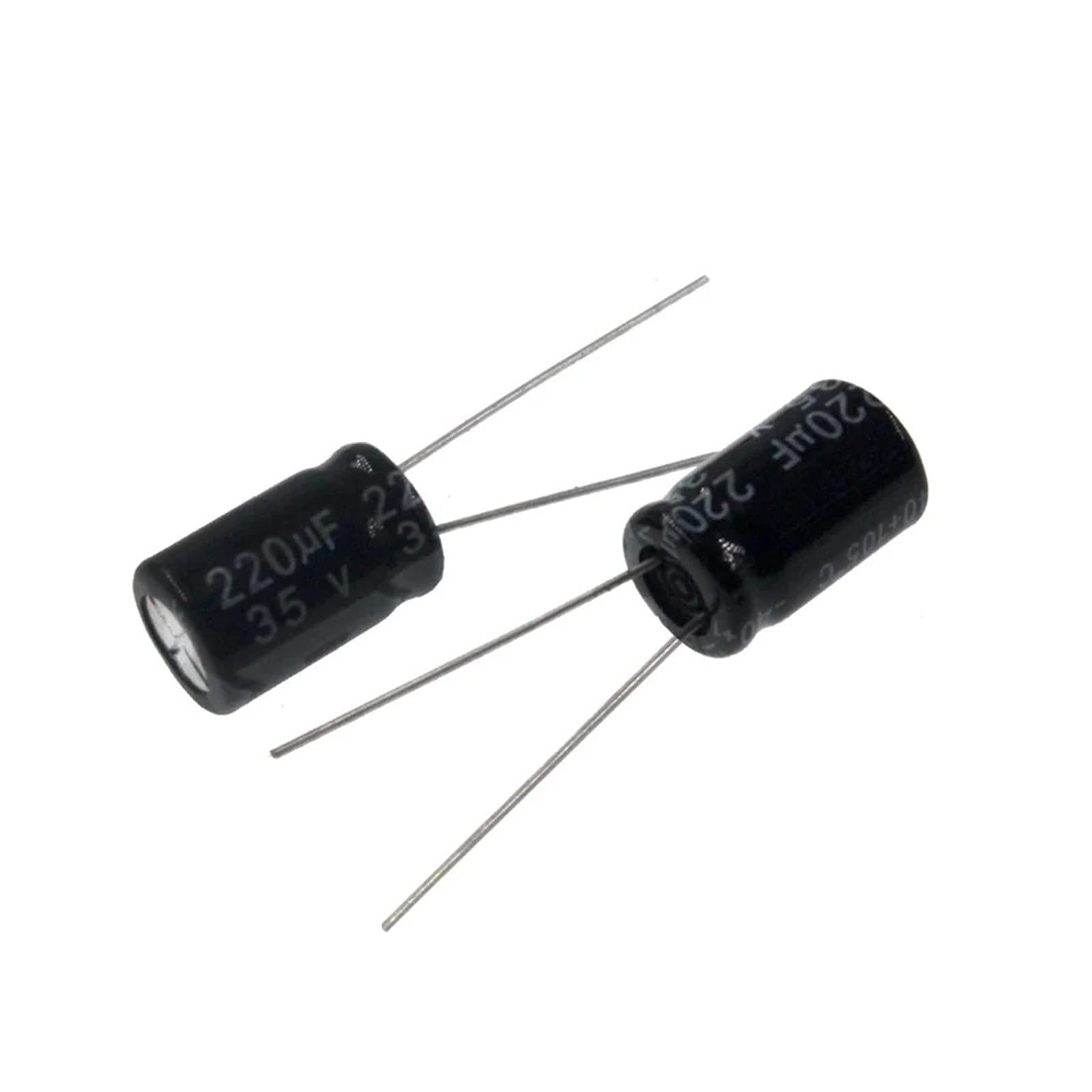 Condensateurs 220uF 35V à faible impédance pour un filtrage audio haute fidélité x10