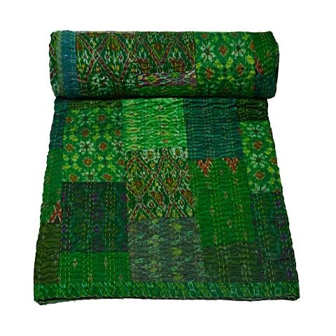 Marubhumi Kantha Quilt - Green Cover