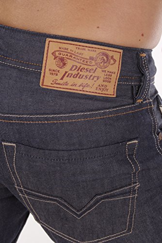 Jean Diesel Larkee 0802A denim rigide coupe regular originale