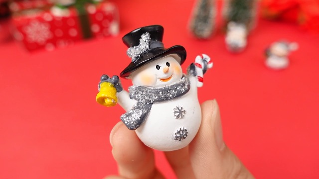 Amazon.com: Honoson 12 Pcs Christmas Cute Snowman Figurines Winter