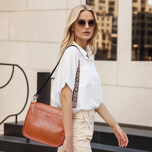 Crossbody Bags For Women Trendy Vegan Leather Travel Bags Shoulder Purses For Women With 2 Adjustable Strap2