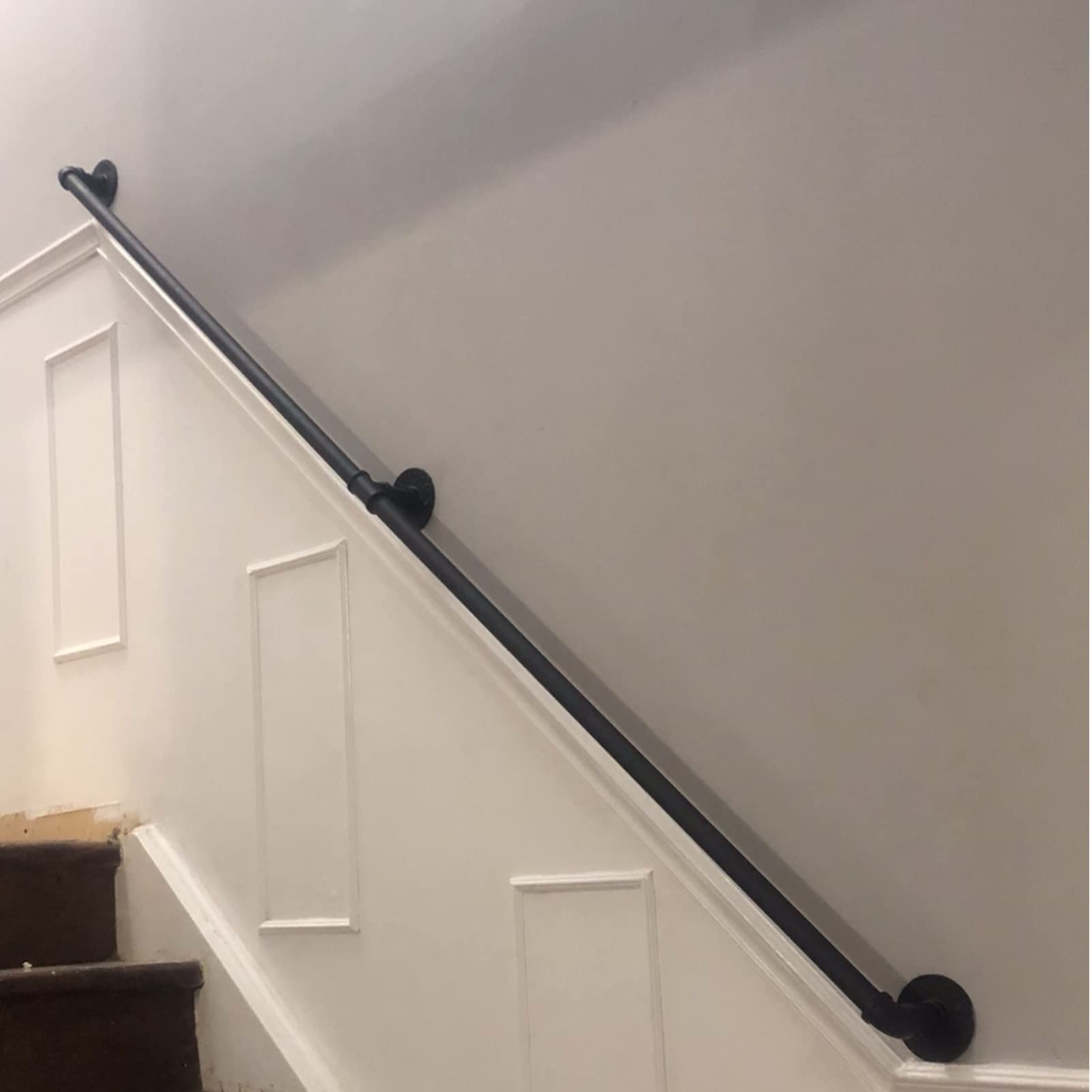 Rampe d escalier antiderapante avec tige de support de securite