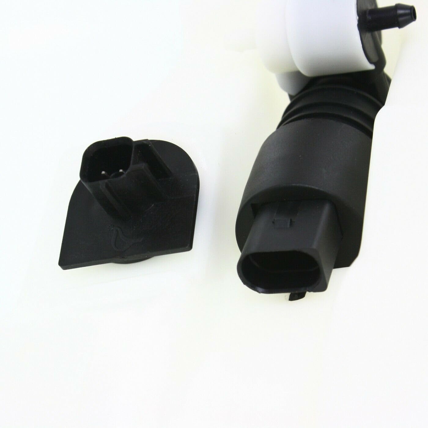 Amazon.com: Roucarmantic 1pc Windshield Washer Reservoir Tank 