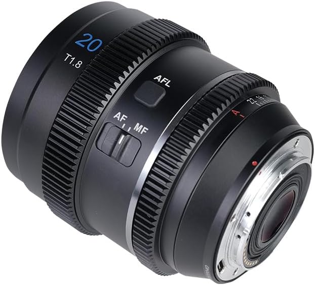 SIRUI 20mm T1.8 1.33x S35 AF Anamorphic Lens for E Mount, Blue Flares