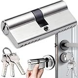 🔐【Large gamme d'applications】Nos serrures de porte peuvent être utilisées à l'intérieur et à l'extérieur et conviennent à tous les types de portes, y compris les portes en bois, les portes en métal et les portes en PVC. Ils peuvent être utilisés aussi bien comme serrures de remplacement que pour de nouvelles installations. À des fins commerciales et privées. Porte d'entrée ou porte de salle de bain, porte double ou simple, porte coulissante. Portes balcon/patio, garage, cave ou grange.