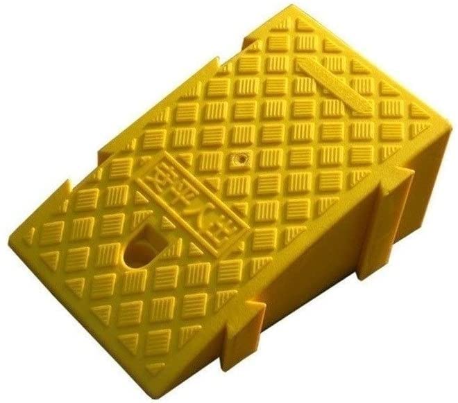 Rampe antidérapante en plastique pour éviter les chocs de voiture