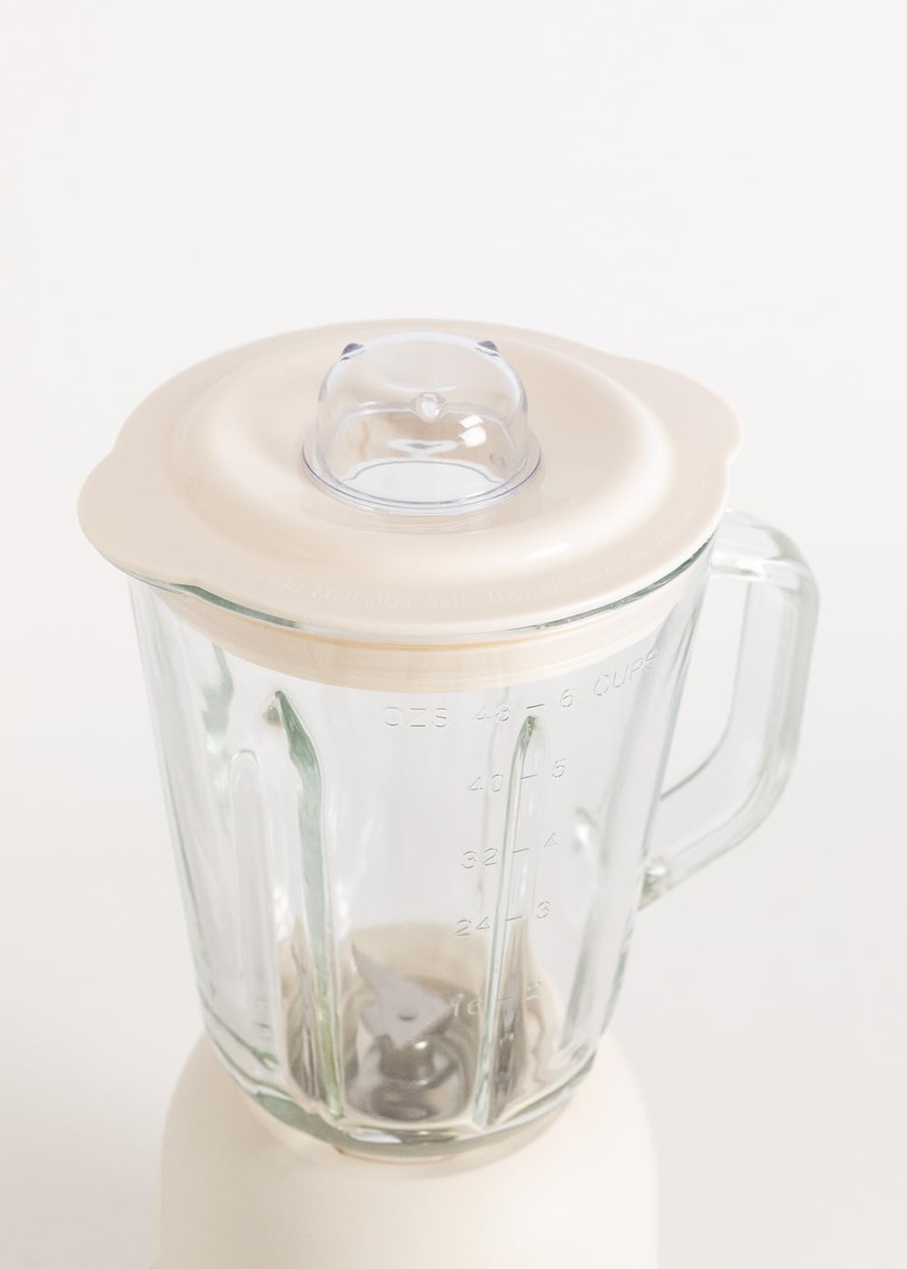 CREATE/BLENDER PULSE 800 / Blender à jarre de style américain blanc cassé / 2 vitesses, capacité 1,5 L, système de sécurité, câble de 1 m, 4 lames en acier inoxydable, 800 W