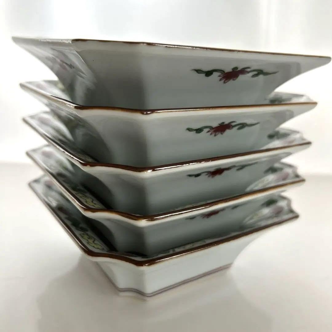 Amazon.co.jp: 有田焼 源右衛門窯 赤絵花鳥 角小鉢 5枚セット : おもちゃ