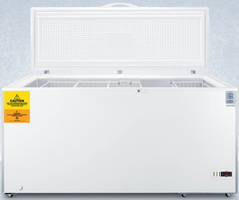 Summit Appliance Vt183-30ºC Laboratory 17.2 Cu.Ft. Chest Freezer With Stainless Steel Corner Guards, Nist Calibrated Thermometer, Manual Defrost, Digital Controls With Alarm And Lock on Fridge.com - View 4
