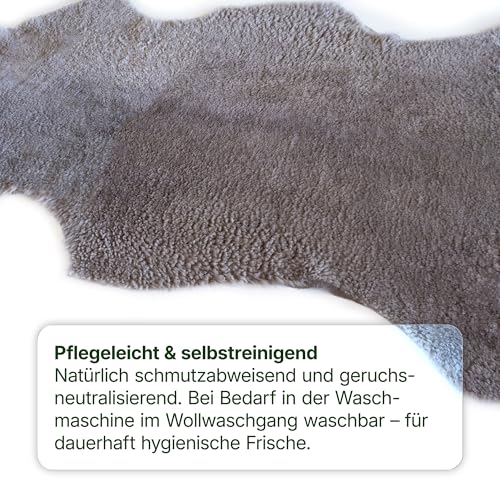 Miauff Echtes Lammfell/Schaffell für Hunde & Katzen, Merino Naturfell in Premium Qualität - weich & flauschig, selbstreinigend, mit Naturmerkmalen ca. 90-100 cm x 50-60cm (braun)