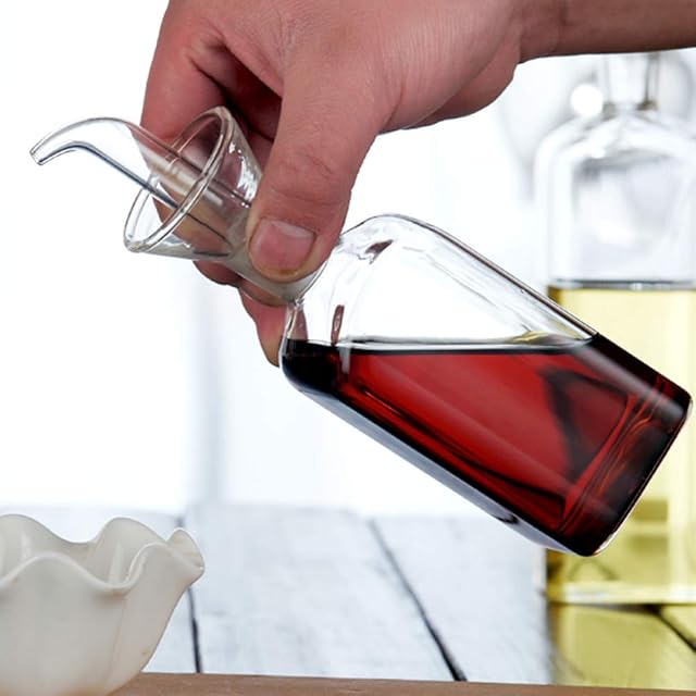 Lanhope Oil Bottle Glass Olive Oil Dispenser Bottle Glass Cooking Oil Vinegar Measuring Dispenser With Spout for Kitchen and BBQ (250ml/8.54oz)