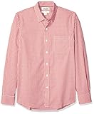 Nuestra camisa clásica de popelín con mejoras. Elastano elástico para estar cómodo durante todo el día y un acabado de cuidado fácil para ayudar a mantener un aspecto sin arrugas. Esta camisa es una opción perfecta para llevar de forma informal con tejanos o para arreglarse para el trabajo o para una cena.