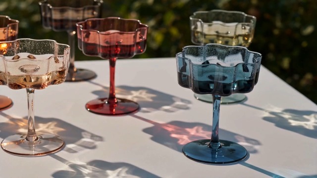 Amazon.com | Flower Scalloped Vintage Wavy Petals Wave Glass