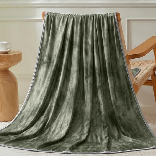 Image of Guohaoi Cooling Throw Blanket for Hot Sleepers, Queen Size 90''x90'' Lightweight Breathable Summer Bed Blanket for Couch, Arc-Chill Q-Max >0.5 Cool Fiber,Lightweight Tie Dye Blanket Green