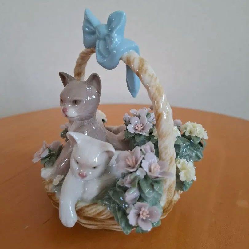 Amazon.co.jp: リヤドロ/lladro 三つ子の仔猫 アルチザンコレクション