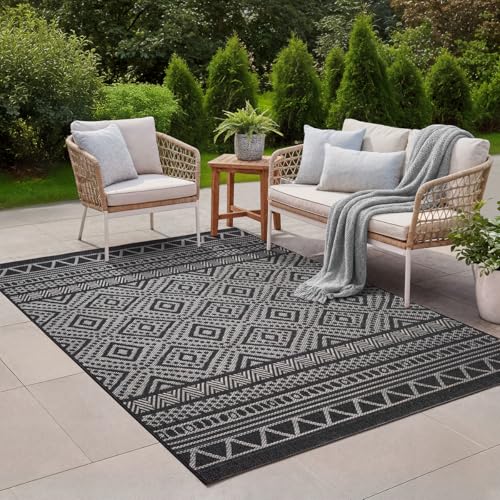 the carpet Calgary - Outdoor Teppich Wetterfest für Balkon & Terrasse, Robuster Flachgewebe Teppich für Garten, Pflegeleicht In- & Outdoor, Boho Vintage Design, Anthrazit, 120 x 160 cm