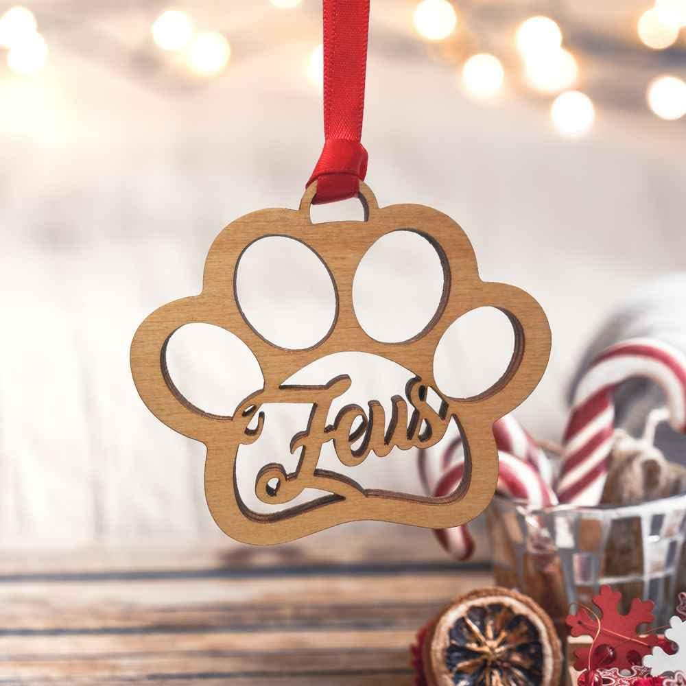 Bola de Navidad Personalizada con Nombre para Mascotas con Forma de Huella. Regalo Original para Mascotas Personalizado. Adorno árbol de Navidad. Cordel de Raso Rojo Incluido. (Pack 2)