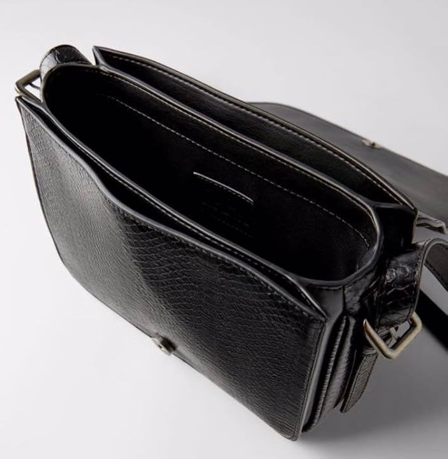 【極美品】完売品 ZARA ザラ スムース旅行用ボストンバッグ 完売品 ブラック 極美品】完売品 ZARA ザラ スムース旅行用ボストンバッグ 完売品